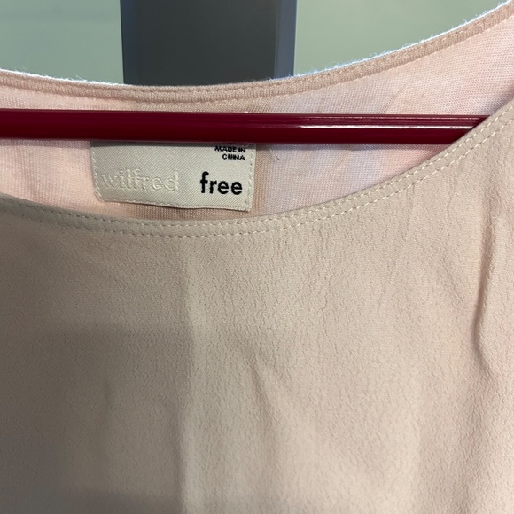 Aritizia tops - Picture 8 of 8